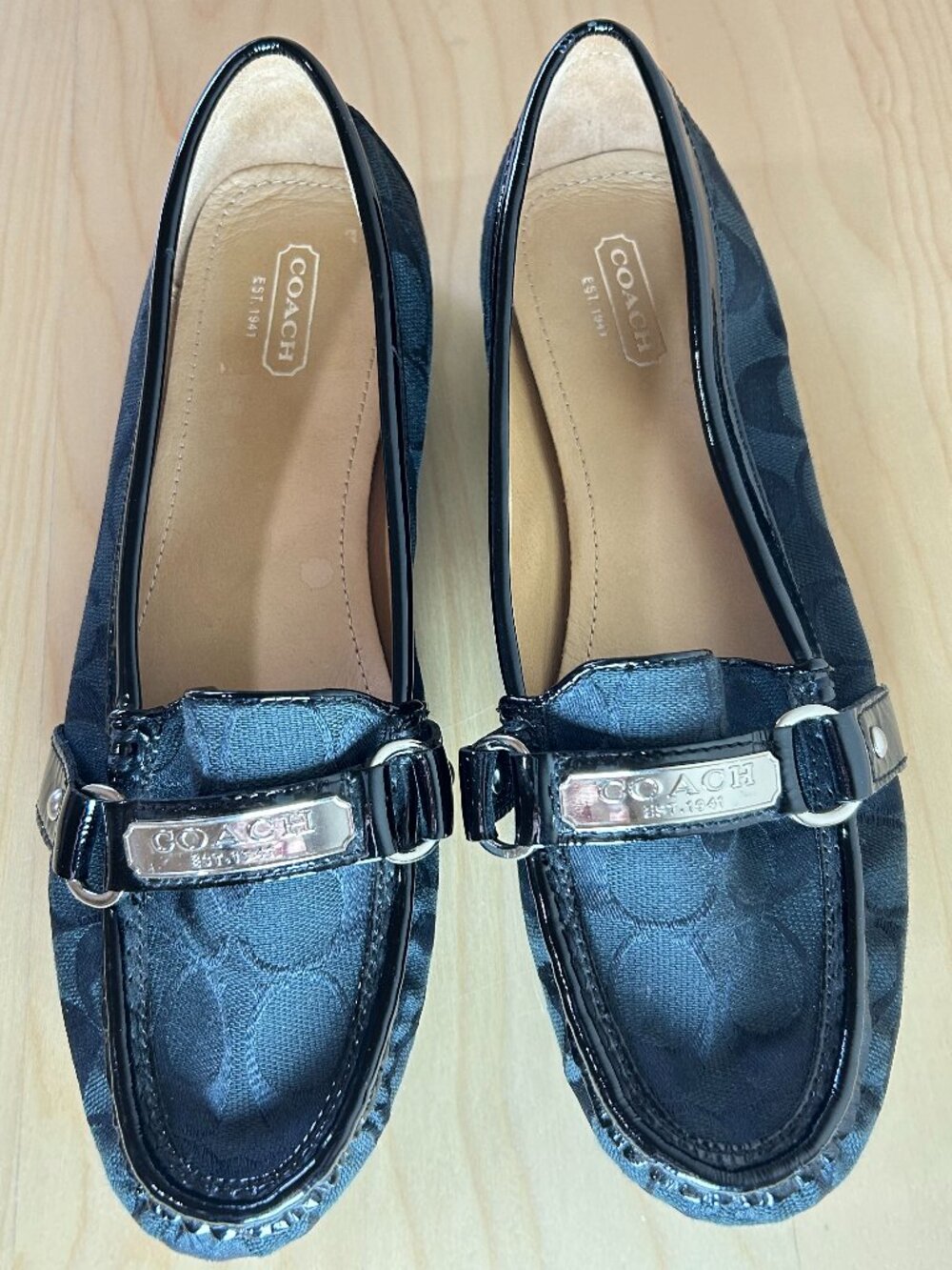 Coach Felisha Signature C Loafer Black Size 9B
